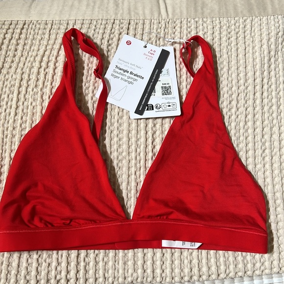 Lululemon Nulu Triangle Bralette - Picture 6 of 6
